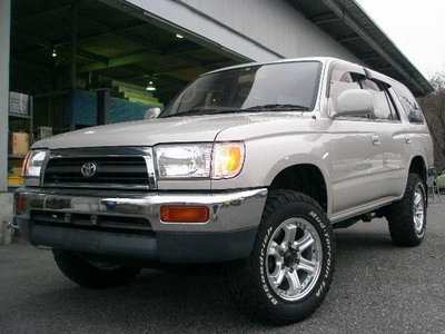 1234200010-01l.jpg