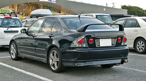 800px-Toyota_Altezza_001.jpg